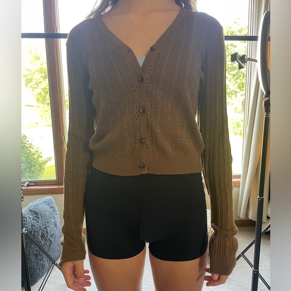 Like new Pacsun cardigan size XS long sleeves - Picture 2 of 8